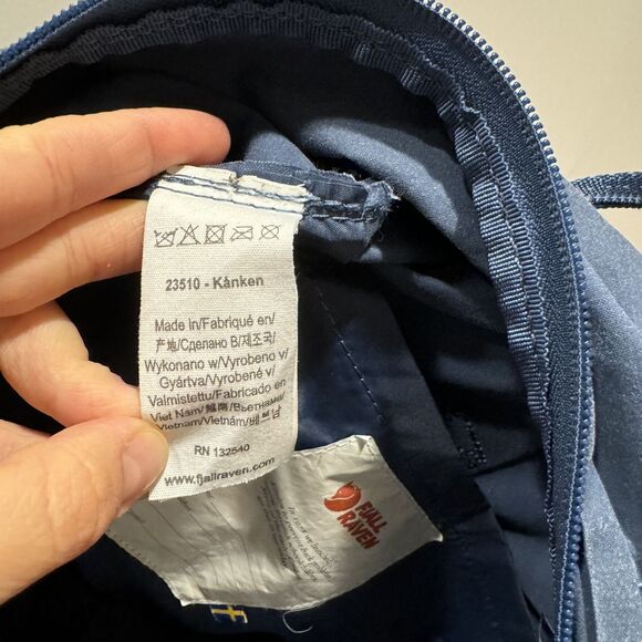 Fjallraven Kanken Classic Canvas Backpack Faded Deep Blue Unisex Travel School - Picture 10 of 16